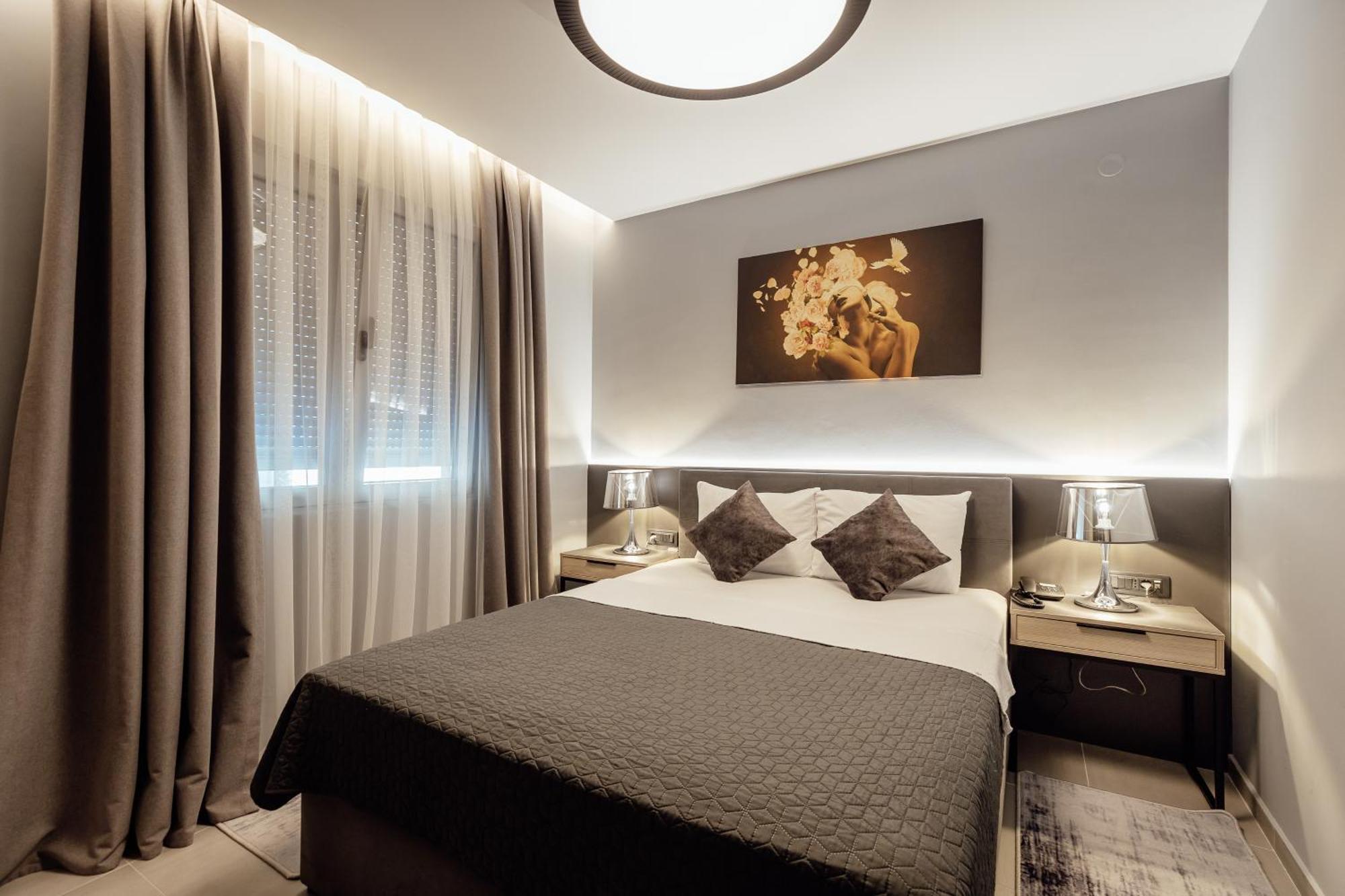 Garni Hotel Kruso Herceg Novi Exteriör bild