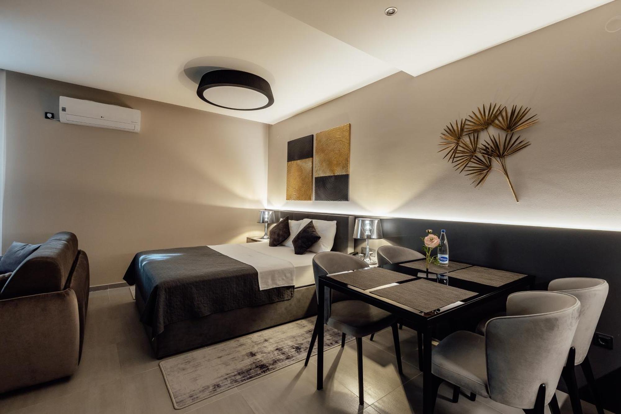 Garni Hotel Kruso Herceg Novi Rum bild